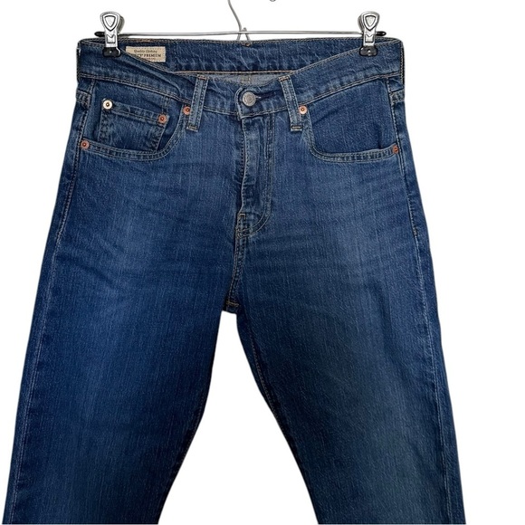 Levi’s Tapered Cut Jeans - Picture 3 of 7